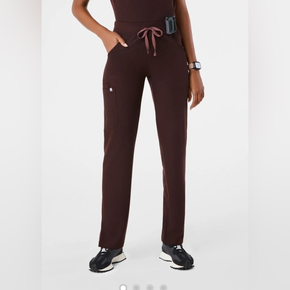 ESPRESSO FIGS KADE CARGO PANT